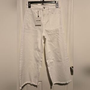 NWT Uniq By Litz Jeans Women's Size 3 Color White Style #LP-41079